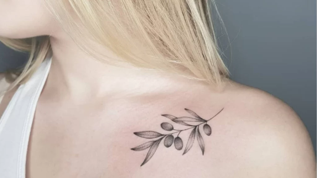 leaf tattoo 