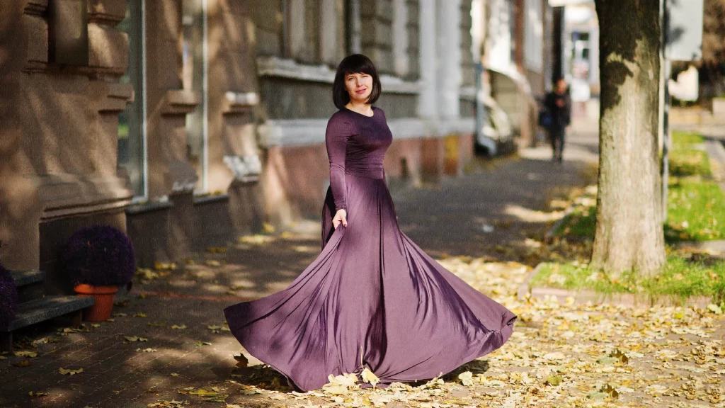 A girl wearing A line dress with full sleeve