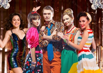 What to Wear to a Black 90s Party