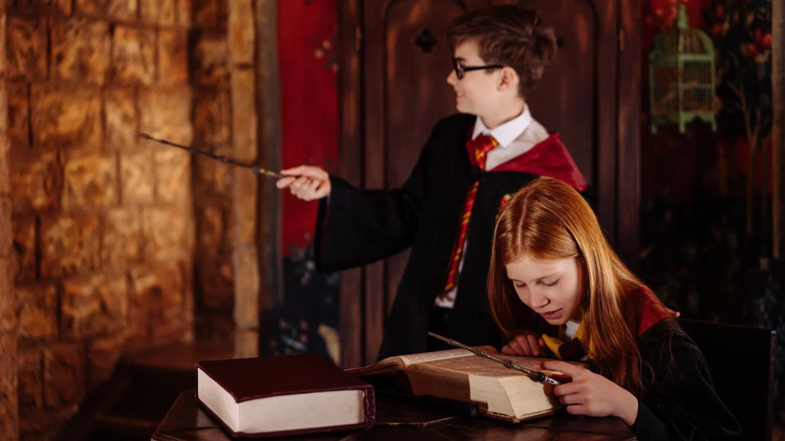 Children wearing Harry Potter clothes with similar backdrop. 
