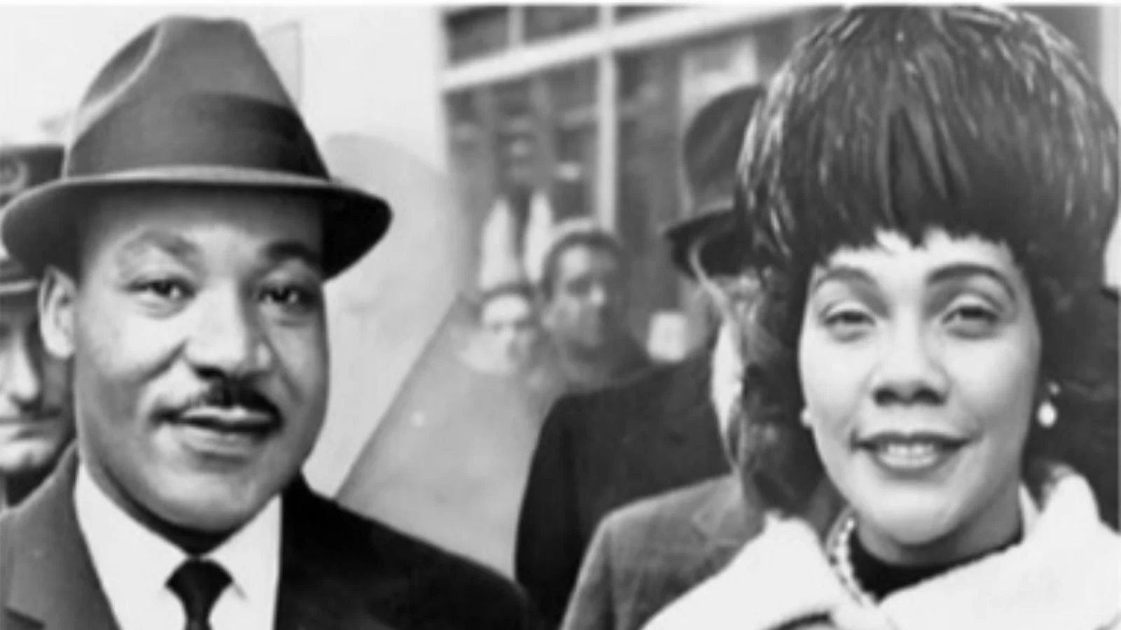 Black and White image of Marting Luther King and Coretta Scott. 