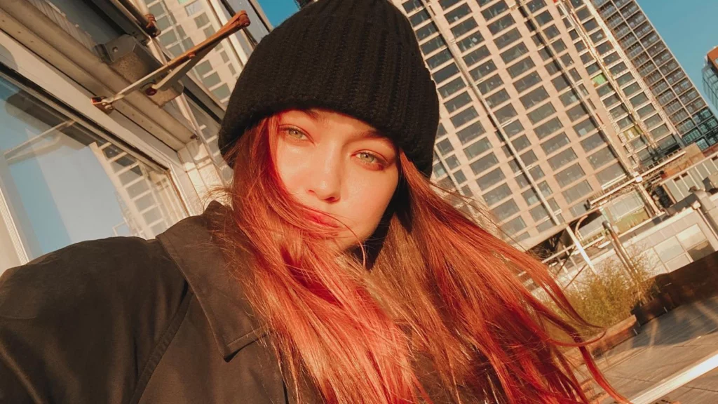 gigi hadid wearing cap