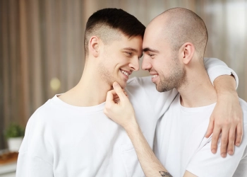 Who proposes in a Gay Relationship?